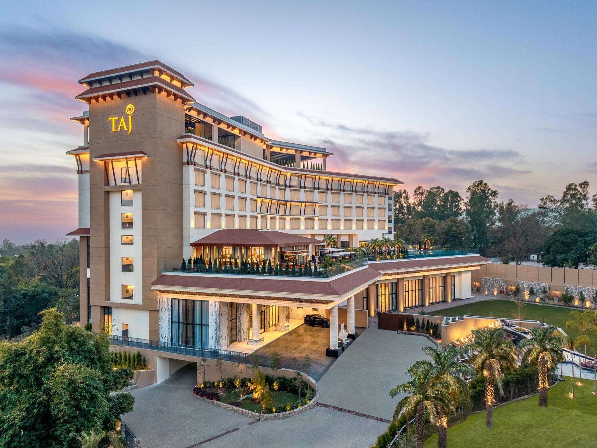 Hotel Taj Mussoorie Foothills, Déhrádún Exteriér fotografie